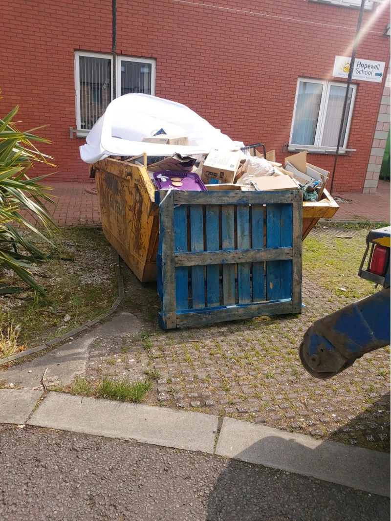 rubbish-removal-abridge-simpson-skip-hire
